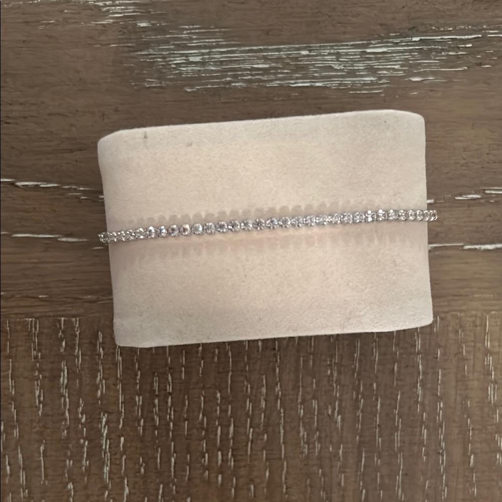 Elegant Silver Bracelet